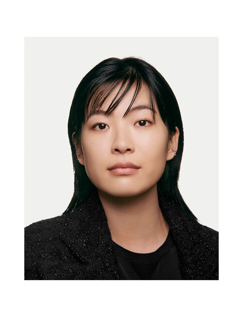 CHANEL LES BEIGES FOUNDATION Healthy Glow Foundation Hydration and Longwear product photo View 04 L