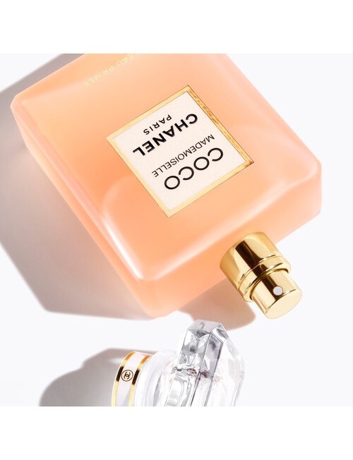 CHANEL COCO MADEMOISELLE L'eau Privée - Night Fragrance product photo View 02 L