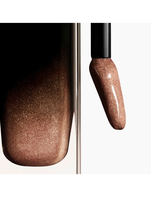 CHANEL ROUGE ALLURE LAQUE Ultrawear Shine Liquid Lip Colour product photo View 02 L