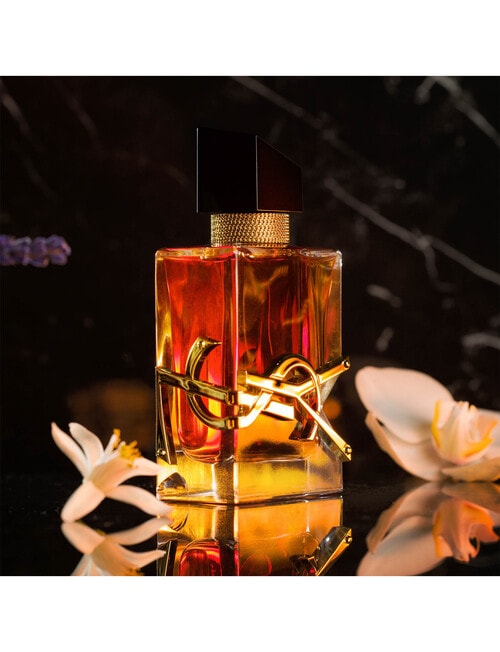 Yves Saint Laurent Libre Eau de Parfum Intense product photo View 04 L
