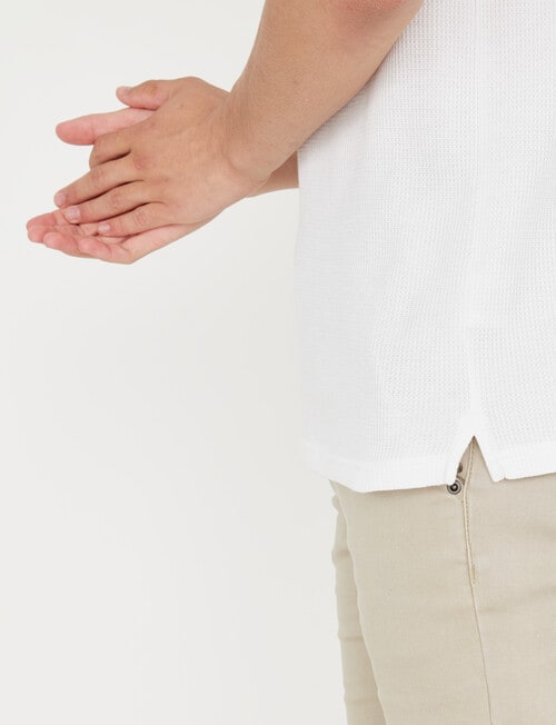 Tarnish Waffle Tee, White product photo View 05 L