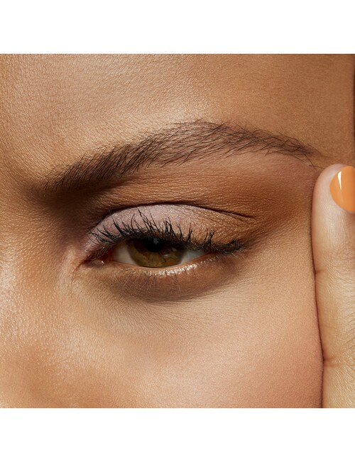 MAC MAC Powder Kiss Soft Matte Eye Shadow product photo View 05 L