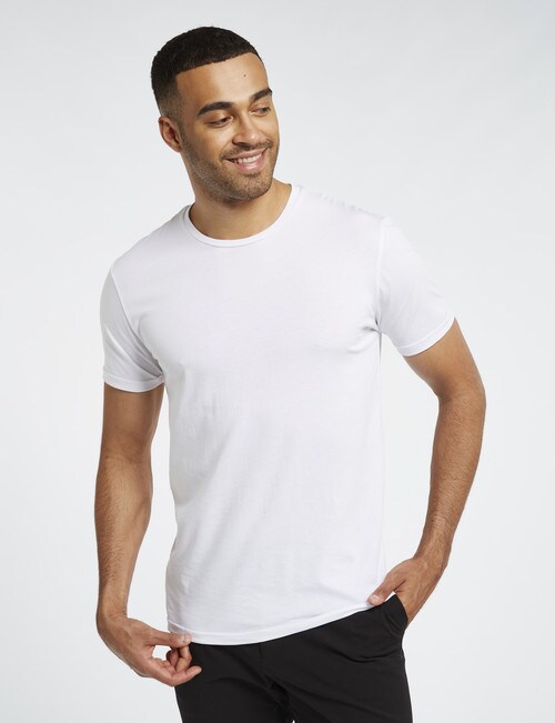 L+L Short-Sleeve Combed Cotton Tee, White product photo