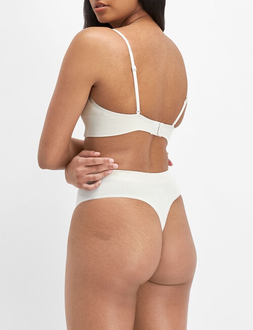 Bonds Bases Gee Brief, Pale Bone product photo View 03 L