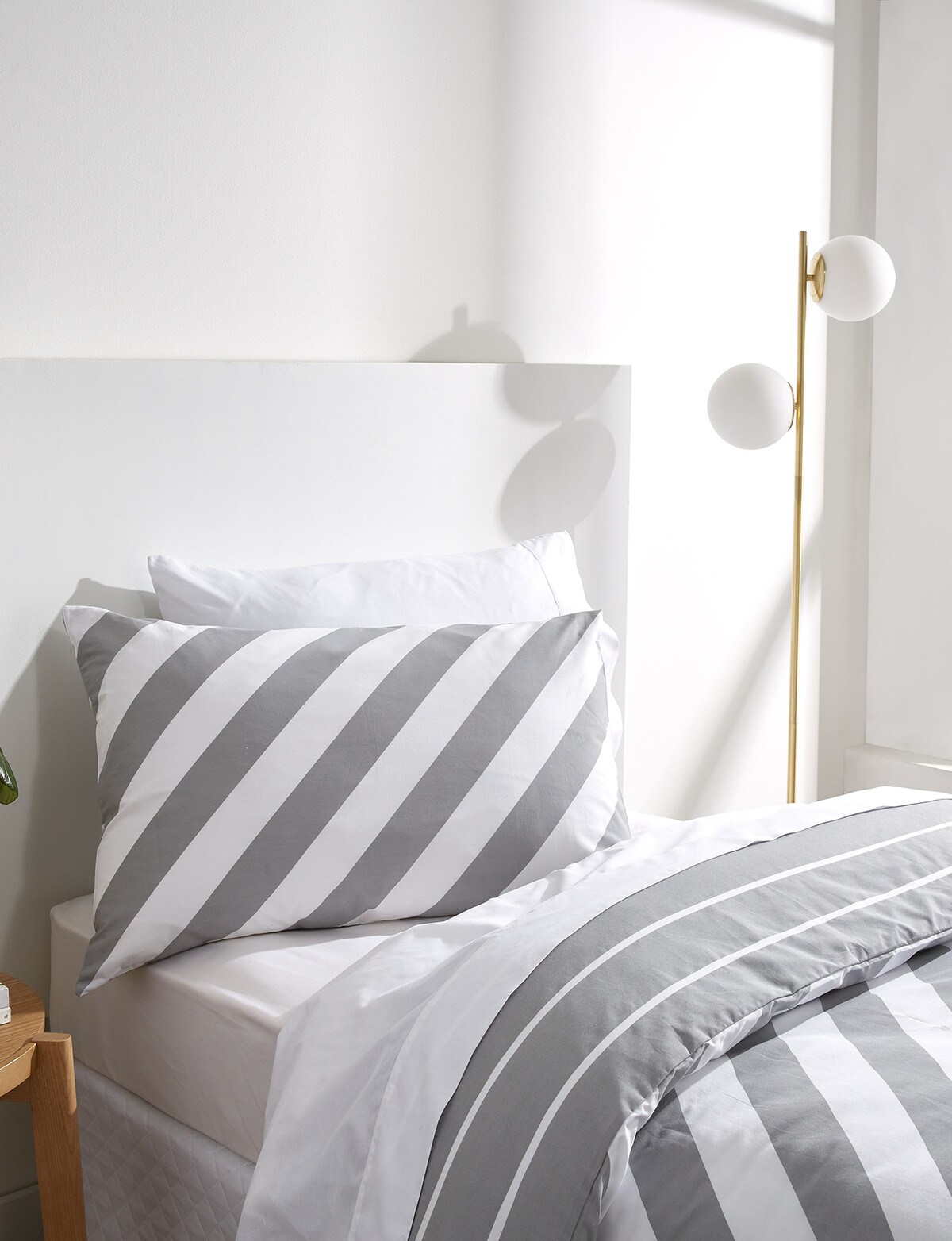 Mac & Ellie Charlie Duvet Cover Set, Grey, Single Duvet Covers & Co