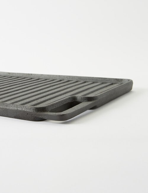 SouthWest Pre-Seasoned Cast Iron Griddle, 46cm x 26cm product photo View 04 L