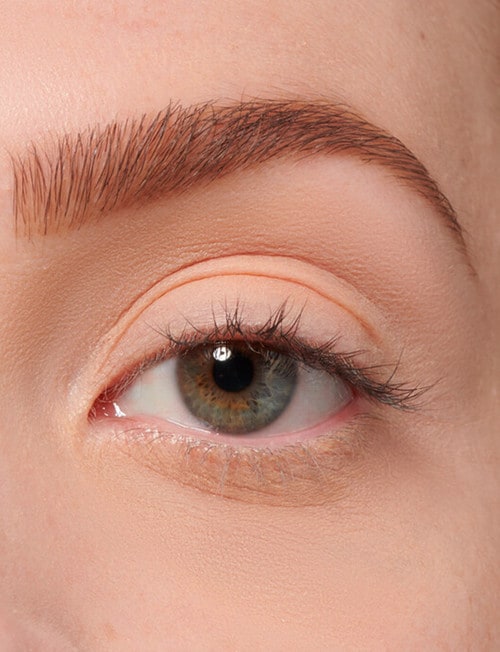 Makeup Revolution 5D Mascara product photo View 07 L