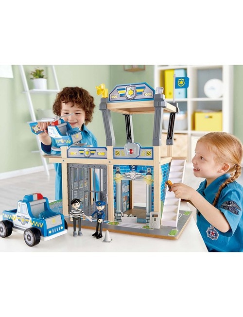 Hape Metro Police Station Playset product photo View 08 L