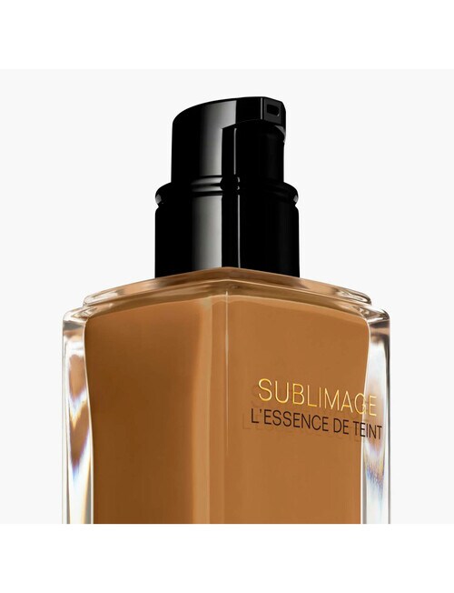 CHANEL SUBLIMAGE L'ESSENCE DE TEINT Ultimate Radiance-Generating