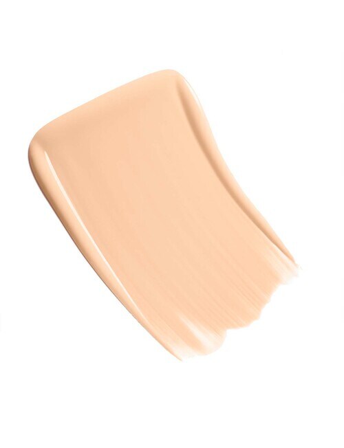 CHANEL SUBLIMAGE L'ESSENCE DE TEINT Ultimate Radiance-Generating Serum Foundation product photo View 03 L