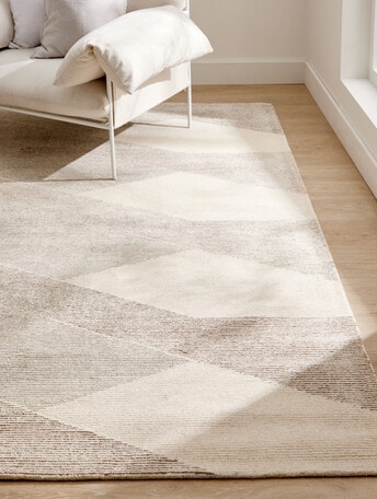 M&Co Craggy Range Rug, 200x300cm product photo