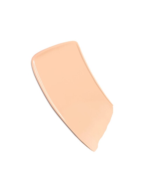 CHANEL ULTRA LE TEINT FLUIDE Ultrawear - All-Day Comfort - Flawless Finish Foundation product photo View 03 L