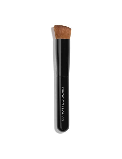CHANEL PINCEAU TEINT 2 EN 1 - FLUIDE ET POUDRE N°101 Fluid and Powder Foundation Brush product photo