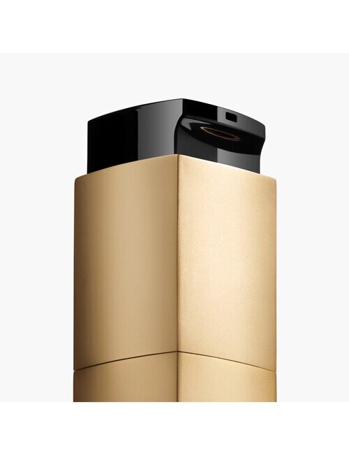 CHANEL SUBLIMAGE LE SOIN PERFECTEUR Ultimate Primer: Moisturises