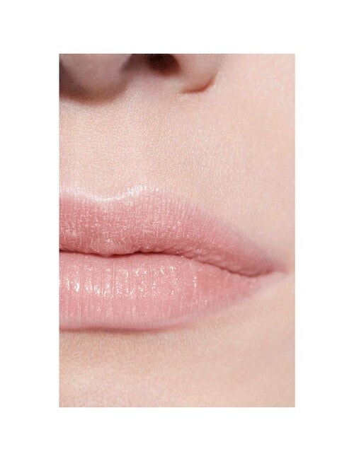 CHANEL ROUGE COCO BAUME - SATIN Hydrating Beautifying Tinted Lip Balm - Buildable Colour product photo View 05 L