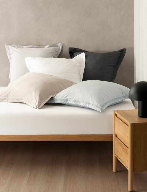 Mondo 600TC Cambridge Euro Pillowcase, Woodsmoke product photo
