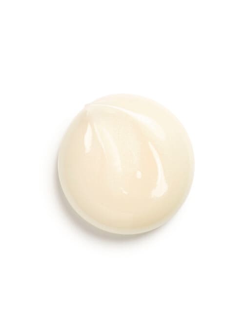CHANEL N°1 DE CHANEL REVITALIZING EYE CREAM Anti-Dark Circles - Anti-Puffiness - Smooths 15g product photo View 08 L
