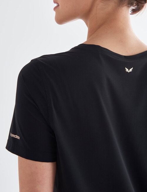 Superfit Scoop Hem Tee, Black product photo View 05 L