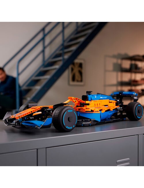 LEGO Technic McLaren Formula 1 Race Car, 42141 product photo View 08 L