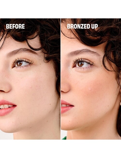 benefit Hoola Bronzer product photo View 04 L