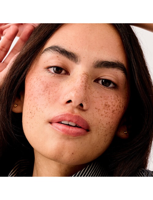 benefit Blush product photo View 03 L