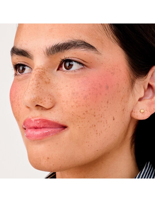 benefit Blush product photo View 05 L