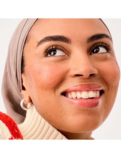 benefit Blush product photo View 03 L