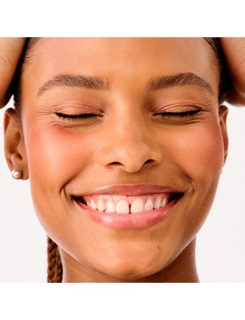 benefit Blush product photo View 03 L