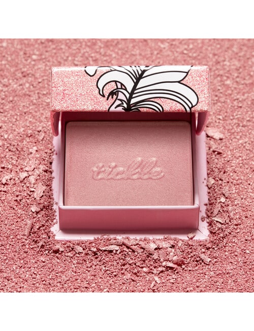 benefit Highlighter product photo View 06 L