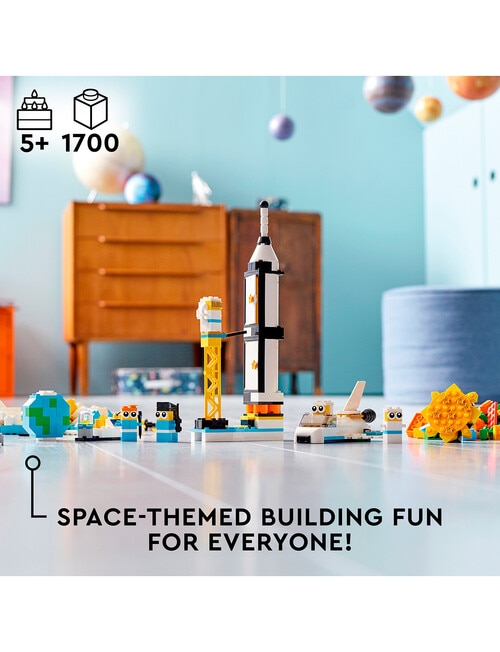 LEGO Classic Space Mission, 11022 product photo View 03 L