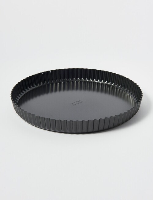 Bakers Delight Loose Base Round Fluted Quiche Pan, 30cm Bakeware