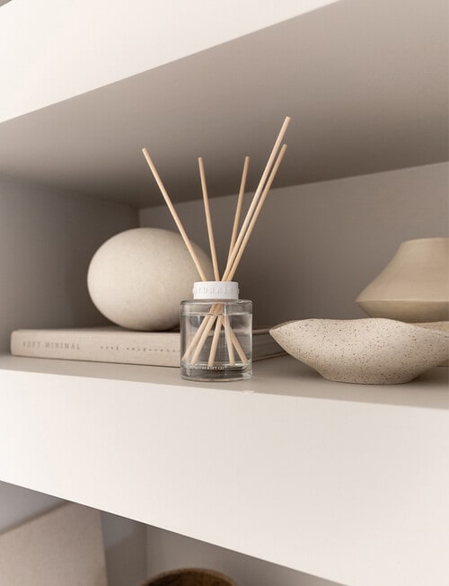 The Aromatherapy Co. Naturals Diffuser, Rose Jasmine & Oud, 120ml product photo View 04 L