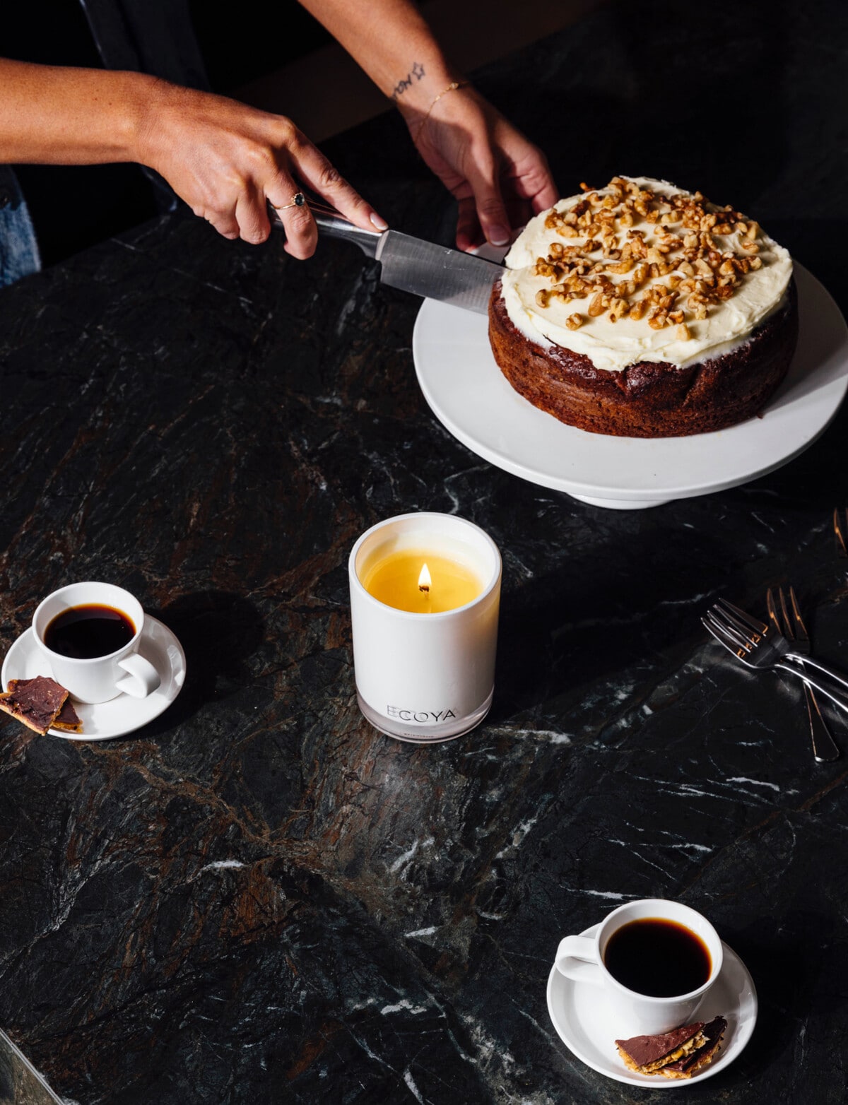 Ecoya Vanilla & Tonka Bean Madison Candle, 400g Candles & Home Fragrance