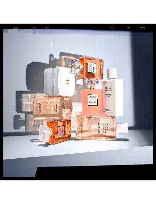 CHANEL COCO MADEMOISELLE The Body Oil - Silky Moisturising Oil 200ml product photo View 05 L