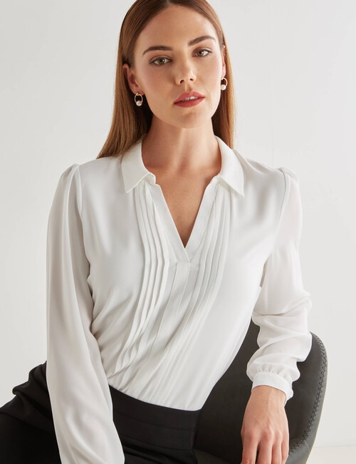 Oliver Black Pleated Shirt, White product photo View 07 L