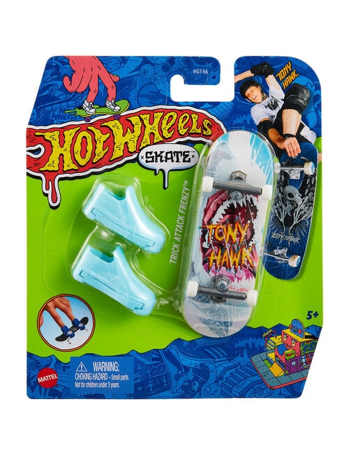 Hot Wheels Skate Fingerboard & Shoes, Assorted product photo View 04 L