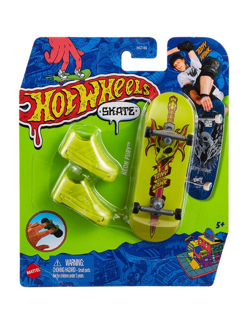 Hot Wheels Skate Fingerboard & Shoes, Assorted product photo View 06 L