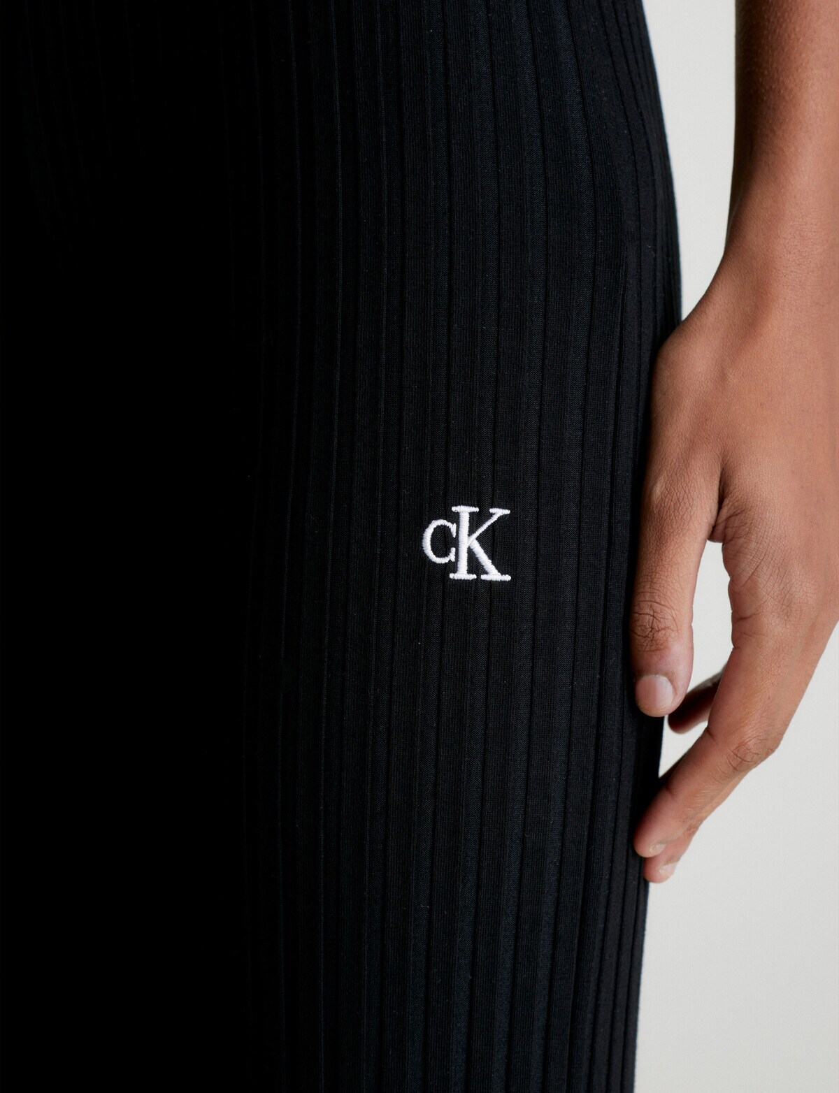 Calvin Klein Elongated Rib Pant, Black - Pants & Leggings