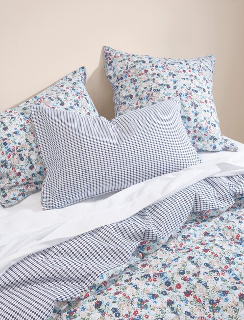 Haven Washed Serena Duvet Cover Set, White product photo View 02 L
