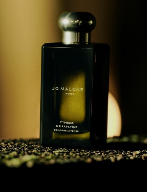 Jo Malone London Cypress & Grapevine Cologne Intense product photo View 03 L