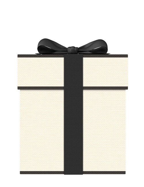 Jo Malone London Oud & Bergamot Home Candle product photo View 02 L