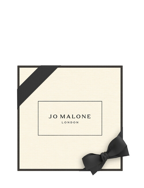 Jo Malone London Myrrh & Tonka Travel Candle product photo View 02 L