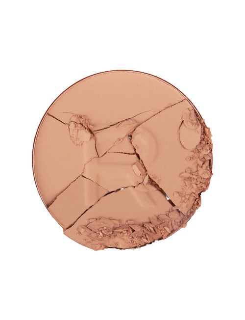 Makeup Revolution Reloaded Pressed Powder product photo View 03 L