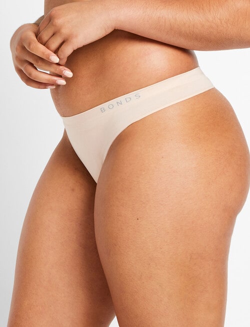 Bonds Seamfree Base Gee Brief, Blush product photo View 02 L