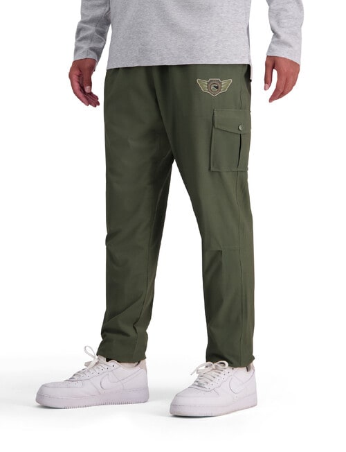 Canterbury Force 32" Woven Jogger, Green product photo View 03 L