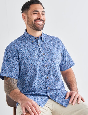 Logan Conick Short Sleeve Shirt, Blue product photo