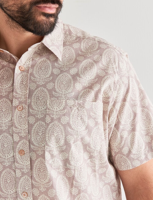 Logan Ceasar Short Sleeve Shirt, Taupe product photo View 04 L