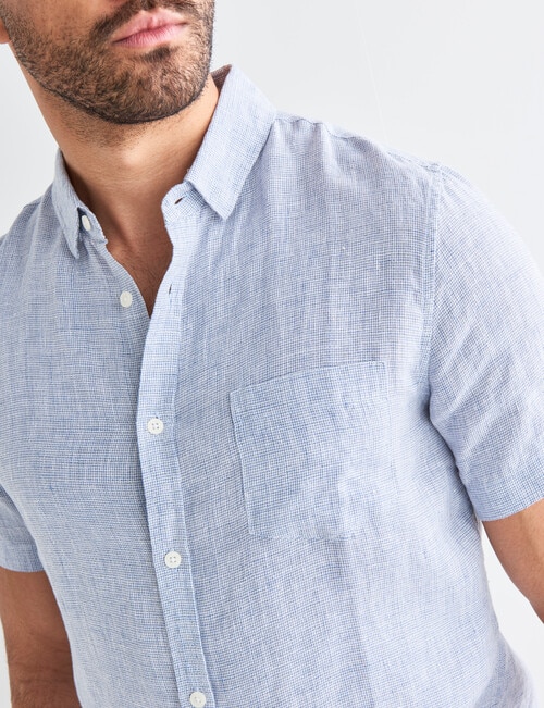 Gasoline Short Sleeve Textured Linen Shirt, Light Blue product photo View 04 L