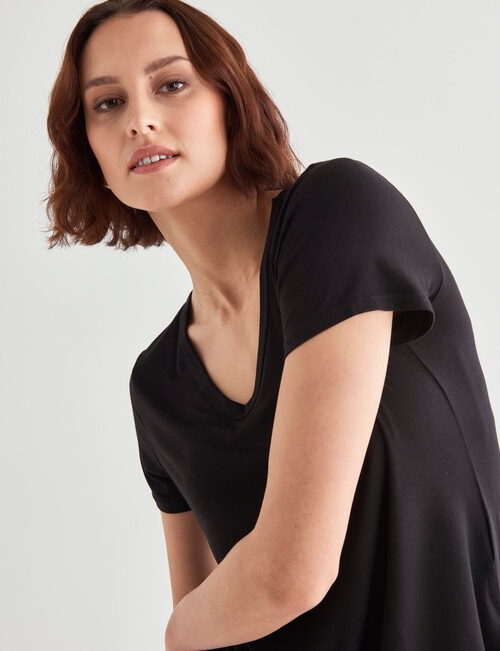 Bodycode Relaxed Short Sleeve Tee, Black product photo View 04 L