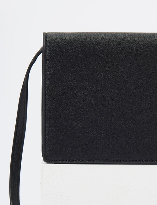 Whistle Accessories Bobbi Flap Crossbody Bag, Black product photo View 04 L